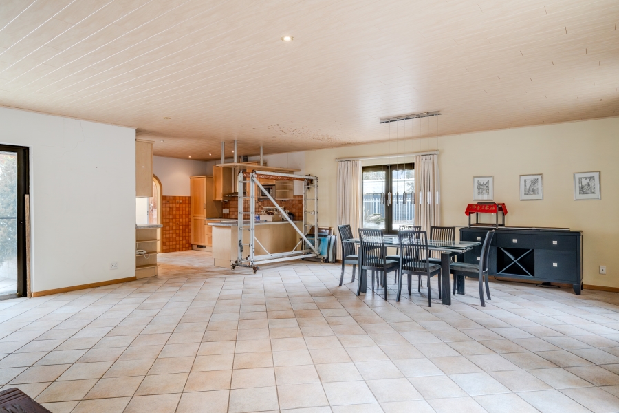 4 Bedroom Property for Sale in Dennendal Western Cape